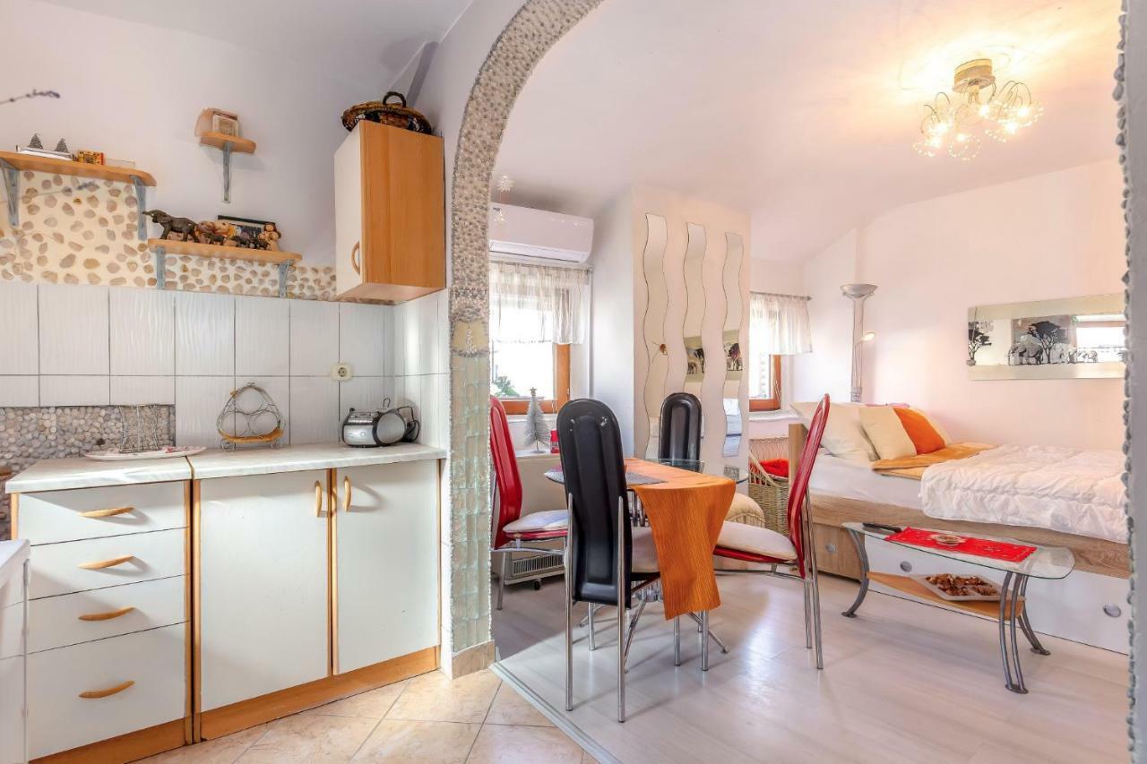 Studio-Apartman Dejan Бакар Экстерьер фото